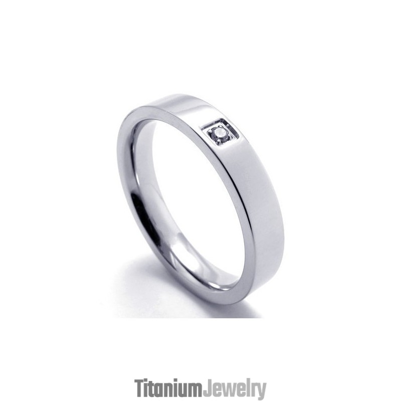 תליון טיטניום בעל שם עולמי בעיצוב מיומן, צבע זוהר