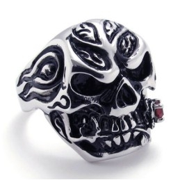 טבעת טיטניום בעלת עיצוב מודרני, צבע זוהר, בעלת שם עולמי