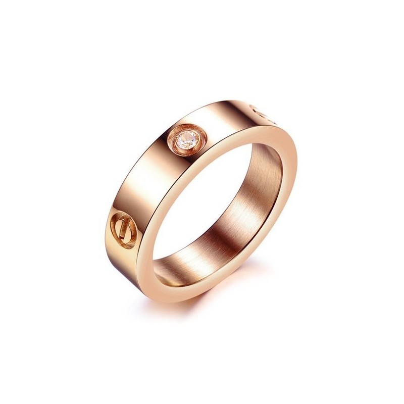 טבעת טיטניום עם יהלום נמכרת היטב בכל רחבי העולם