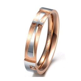 טבעת טיטניום צלב איכותית ויציבה לאוהבים