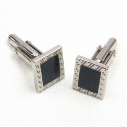 חפתים מרובעים מצופים טיטניום ושחור IP