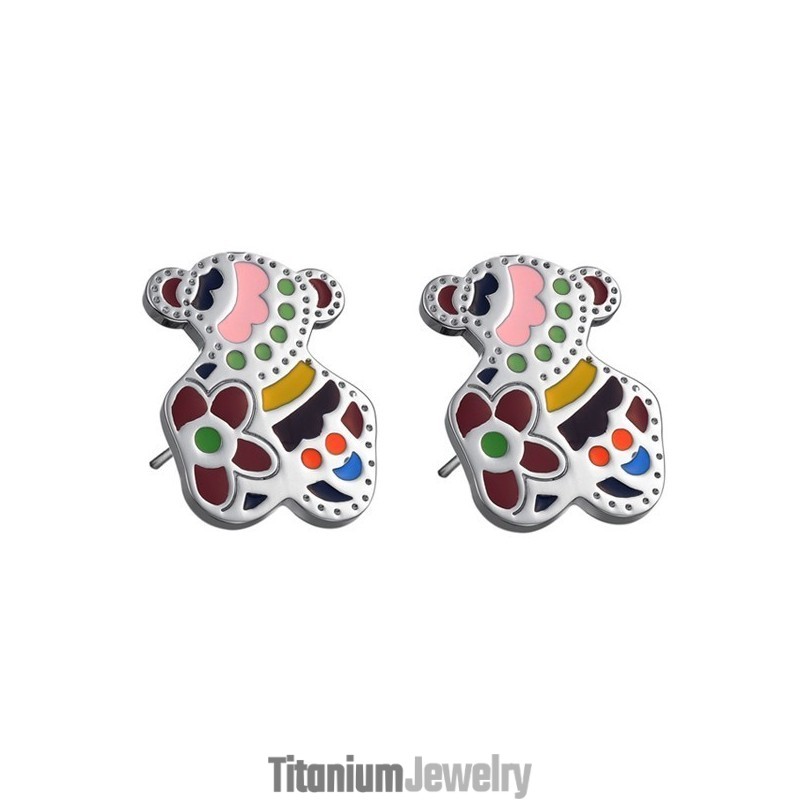 עגילי טיטניום בצורת דוב איכותיים לנשיות