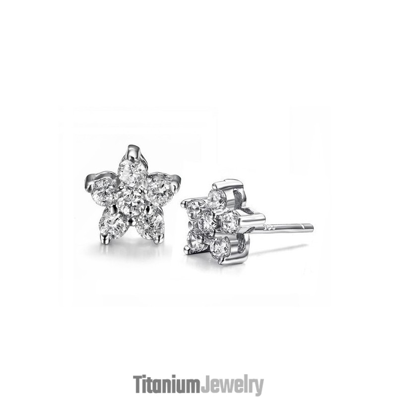 ידועים בזכות עגילי טיטניום בציפוי פלטינה ויהלום, באיכותם הגבוהה והנקבית, ללא אלרגנים