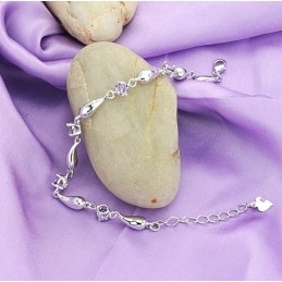 צמיד טיטניום בציפוי פלטינה סגול עם יהלומים, עמיד לשימוש לנשים