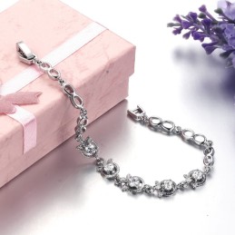 צמיד טיטניום בצורת תלתן נשי בציפוי פלטינה, איכות וכמות מובטחים