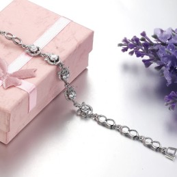 צמיד טיטניום בצורת תלתן נשי בציפוי פלטינה, איכות וכמות מובטחים