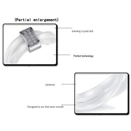 ידועה בזכות טבעת קרמיקה טונגסטן באיכות מעולה עם אבני חן