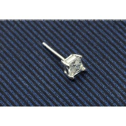 עגילי טיטניום מרובעים לבנים טהורים