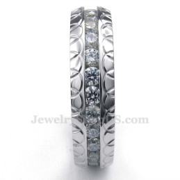 טבעת טיטניום עגולה עם זירקון לבן