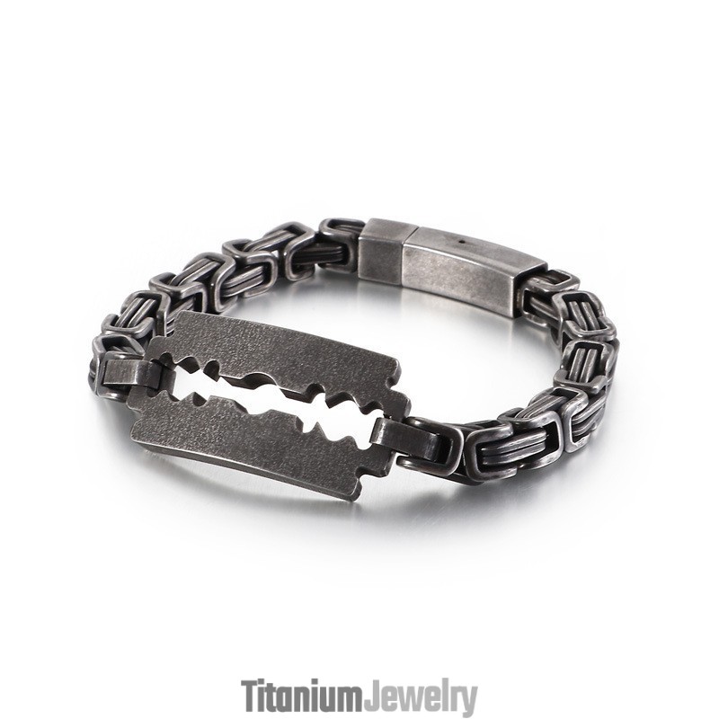 תכשיטי גאות ושפל עם שרשרת טיטניום קיסר