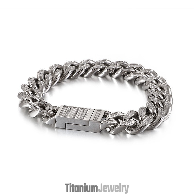 צמידי היפ הופ לגברים מטיטניום עם יהלומים