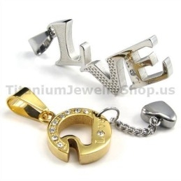 תליוני זהב של Love Titanium Lovers עם שרשראות ללא יהלומים