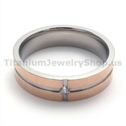 טבעת טיטניום זוהרת עם יהלום