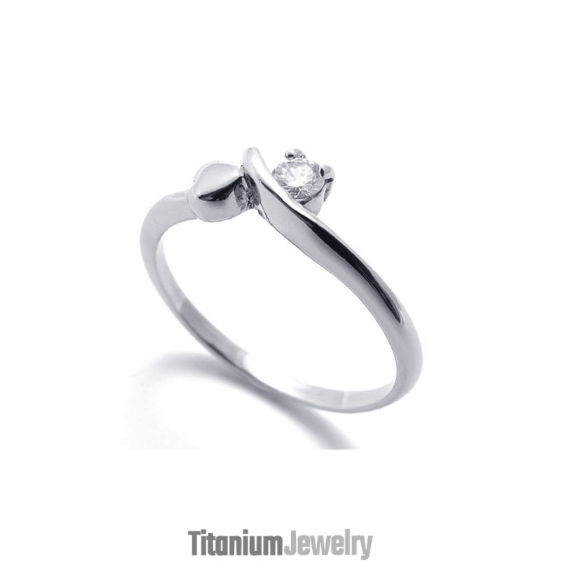 טבעת טיטניום יהלום