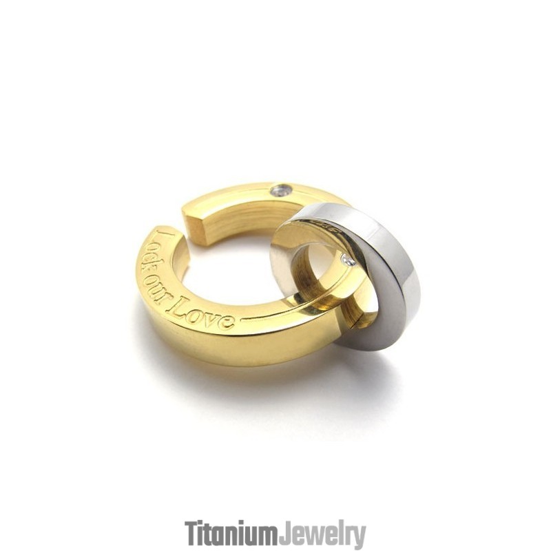 תליון טיטניום לנשים של Gold Lovers תליון טיטניום לנשים של Gold Lovers