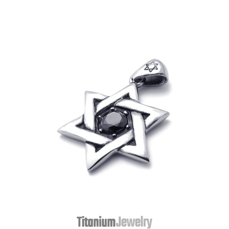 תליון טיטניום לאקי סטאר עם זירקון שחור תליון טיטניום לאקי סטאר עם זירקון שחור