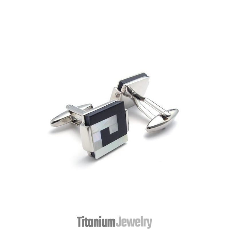 חפתים מטיטניום איכותיים, מעובדים בקפידה, ברק צבע מעולה