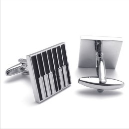 חפתים מטיטניום בעיצוב מקצועי, צבע זוהר ואיכות מעולה